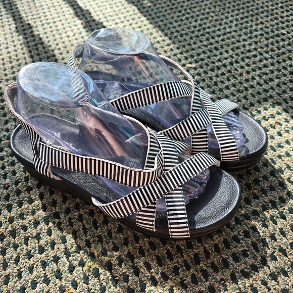 NWOB Alegria Multi Strap Sandals Black White 41/10.5-11 - Picture 1 of 6